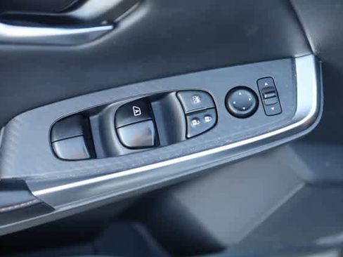 Used 2020 Nissan Sentra SR image 17