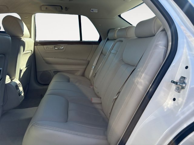 Used 2008 Cadillac DTS FWD image 13