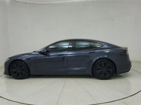 Used 2025 Tesla Model S image 61
