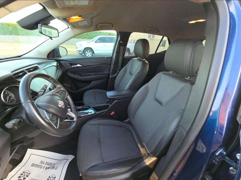 Used 2022 Buick Encore GX Preferred w/ Cold Weather Comfort Package FWD image 3