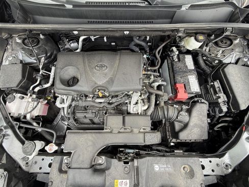 Used 2021 Toyota RAV4 XLE w/ Convenience Package AWD/4WD image 15