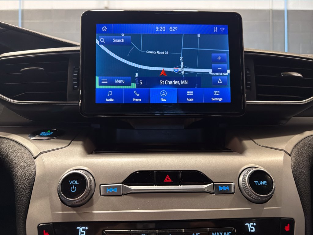 Used 2020 Ford Explorer XLT w/ Equipment Group 202A AWD/4WD image 7