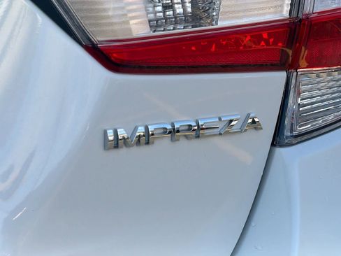 Used 2020 Subaru Impreza Premium image 13