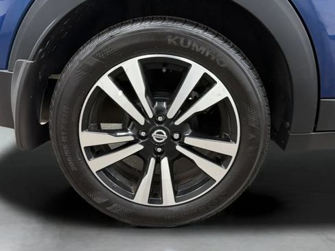 Used 2020 Nissan Kicks SV FWD image 27