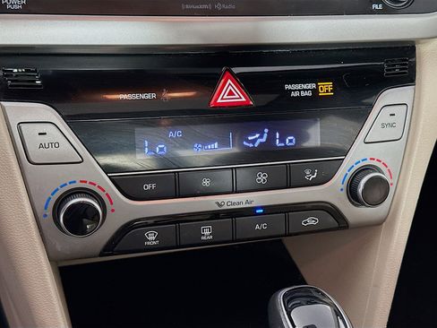 Used 2018 Hyundai Elantra Value Edition image 23