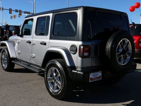 Used 2021 Jeep Wrangler Unlimited Sahara image 7