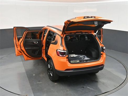 New 2026 Jeep Compass Latitude image 50