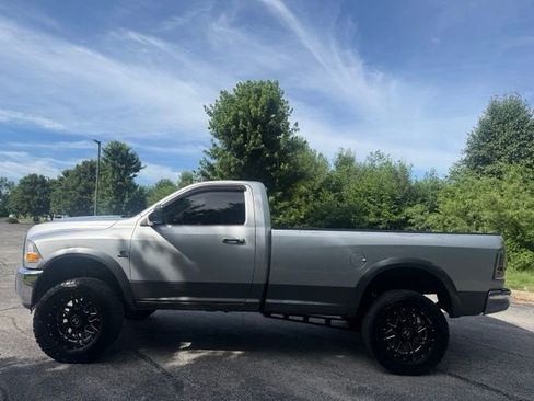 Used 2011 RAM 2500 SLT w/ Protection Group AWD/4WD image 9