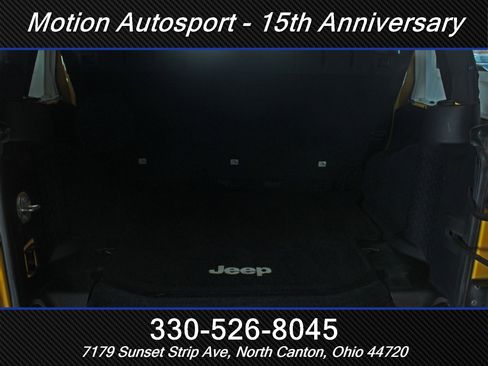 Used 2015 Jeep Wrangler Unlimited Rubicon w/ Dual Top Group image 10