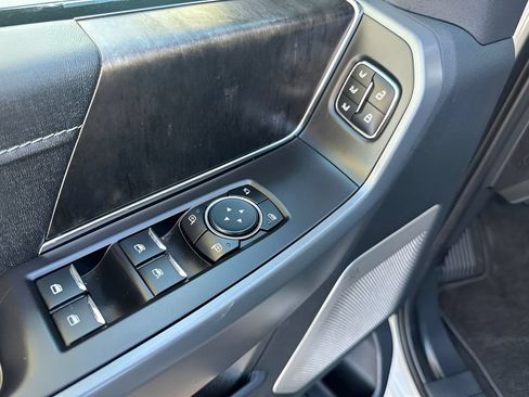 Used 2023 Ford F150 Lariat w/ Equipment Group 502A High AWD/4WD image 15