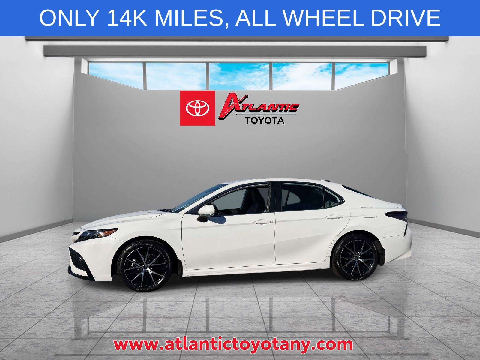 Certified 2024 Toyota Camry SE AWD/4WD image 4