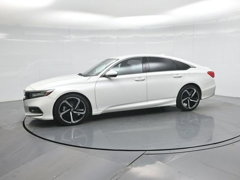 Used 2019 Honda Accord Sport image 29