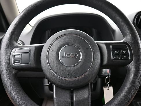 Used 2016 Jeep Patriot Sport w/ Power Value Group AWD/4WD image 56