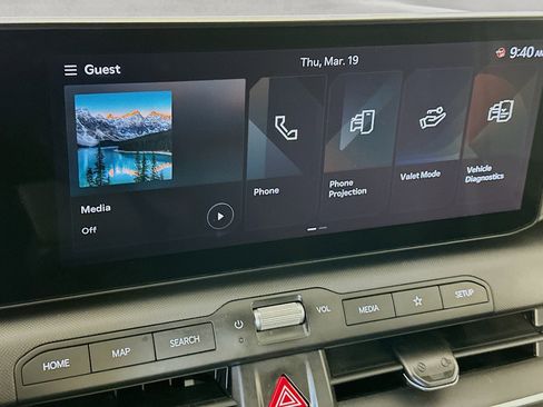 Used 2025 Kia K4 LXS image 21