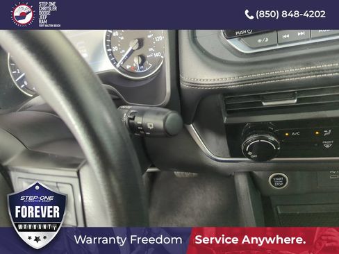 Used 2023 Nissan Rogue S FWD image 23