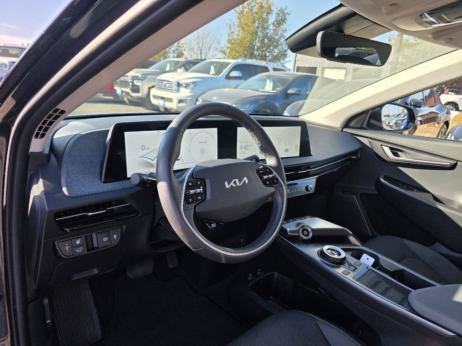 Used 2024 Kia EV6 Wind w/ Wind Technology Package AWD/4WD image 8