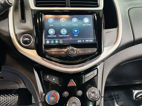 Used 2019 Chevrolet Sonic LT w/ Convenience Package FWD image 12