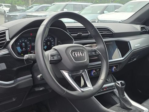 Used 2025 Audi Q3 2.0T Premium AWD/4WD image 10