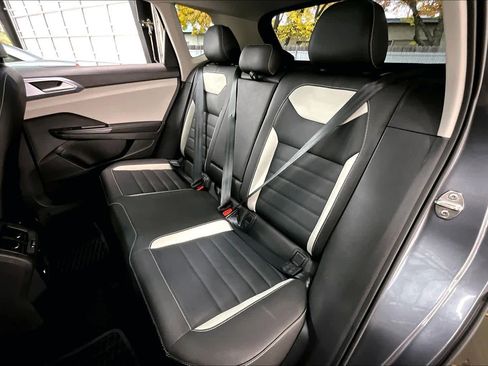 Used 2025 Volkswagen Taos SEL w/ Black Wheel Plus Package image 29