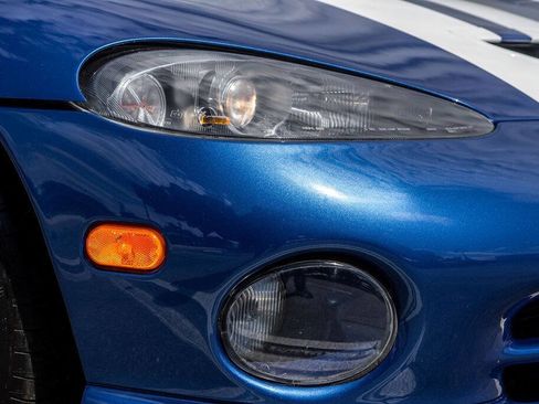 Used 1996 Dodge Viper GTS image 35