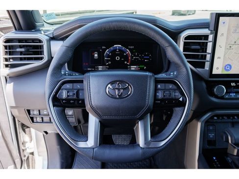 Used 2026 Toyota Sequoia Platinum AWD/4WD image 23