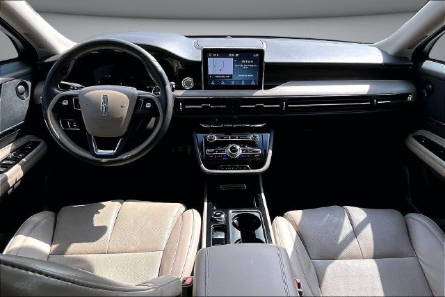 Used 2022 Lincoln Corsair Reserve w/ Equipment Group 201A AWD/4WD image 7