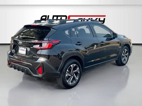 Used 2024 Subaru Crosstrek 2.0i Premium AWD/4WD image 7