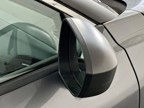 Used 2023 Nissan Rogue S image 10