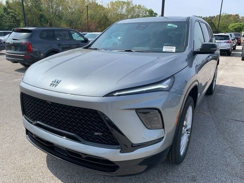 New 2026 Buick Enclave Sport Touring w/ Power Package image 8