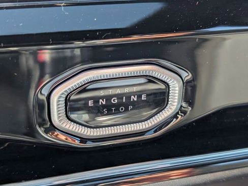 New 2026 Jeep Grand Cherokee L Limited AWD/4WD image 23