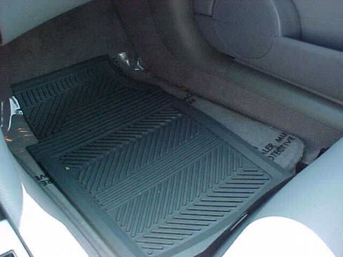 Used 2004 BMW 330Ci Convertible image 33