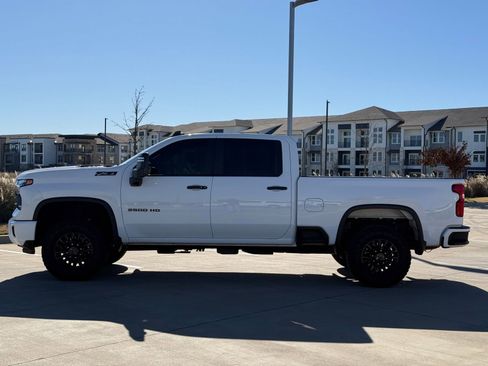 Certified 2024 Chevrolet Silverado 2500 LT w/ Z71 Sport Edition image 5