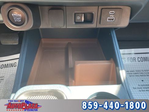 Used 2022 Ford Maverick Lariat w/ Equipment Group 500A Standard image 38