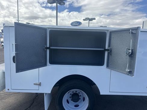New 2023 Ford F550 2WD Regular Cab Super Duty image 9