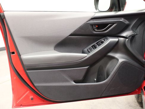 Used 2024 Subaru Crosstrek 2.0i Premium image 16