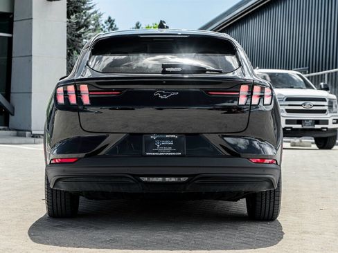 Used 2022 Ford Mustang Mach-E Select image 6
