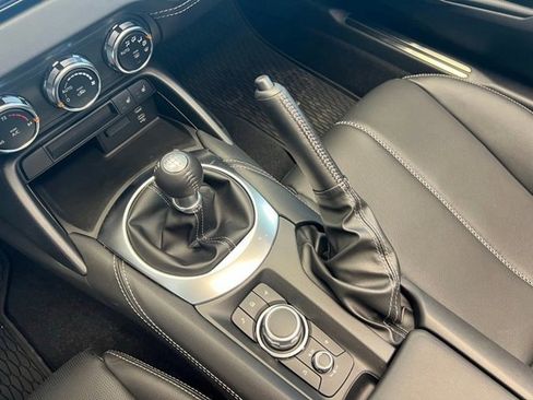 New 2025 MAZDA MX-5 Miata Grand Touring w/ Weather Package image 9