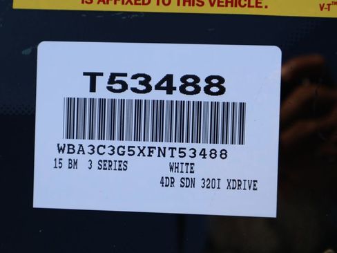 Used 2015 BMW 320i xDrive Sedan AWD/4WD image 7