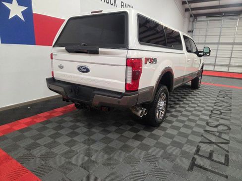 Used 2018 Ford F350 King Ranch w/ King Ranch Ultimate Package AWD/4WD image 19