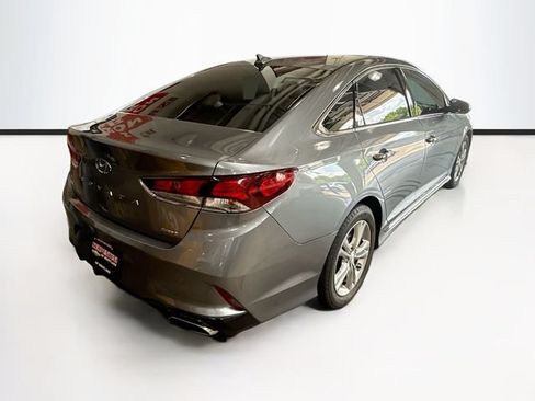 Used 2018 Hyundai Sonata Sport w/ Tech Package 05 FWD image 6