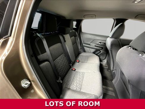 Certified 2025 Nissan Kicks SV AWD/4WD image 23