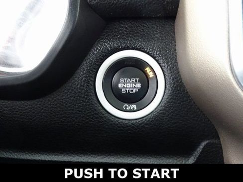 Used 2022 RAM 1500 Laramie image 9