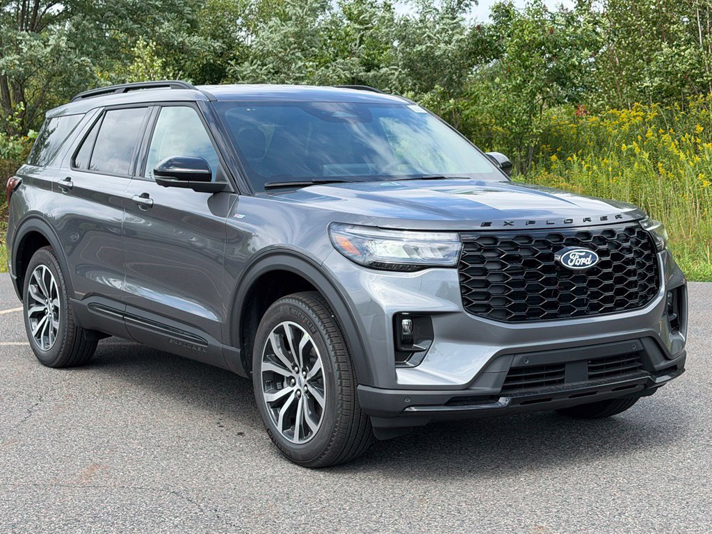 New 2027 Ford Explorer ST-Line AWD/4WD image 1
