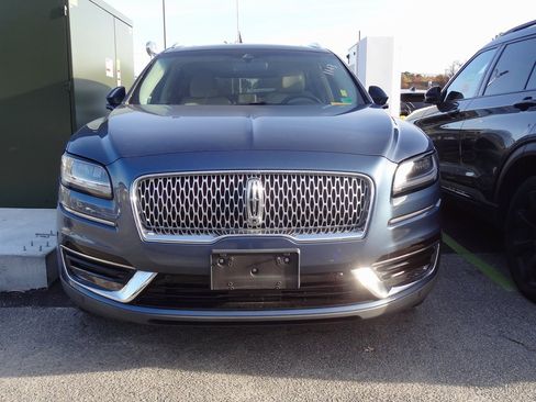 Used 2019 Lincoln Nautilus Reserve image 2
