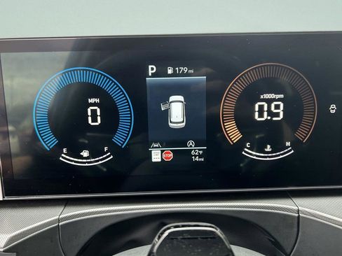 New 2025 Hyundai Santa Fe SEL image 31