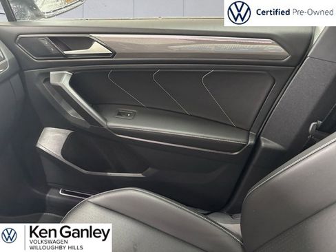 Certified 2023 Volkswagen Tiguan SE R-Line AWD/4WD image 17