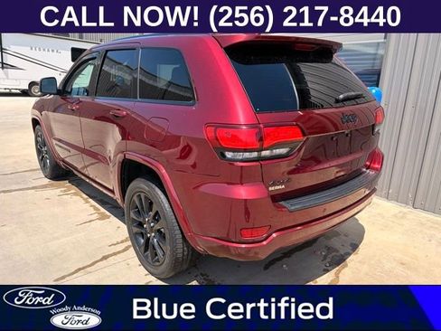 Used 2019 Jeep Grand Cherokee Altitude image 4