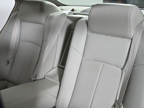 Used 2012 INFINITI G37 Journey w/ Premium Pkg image 24