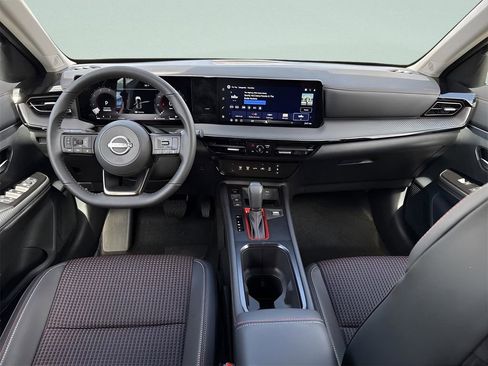 New 2026 Nissan Kicks SR w/ Illumination Package image 15