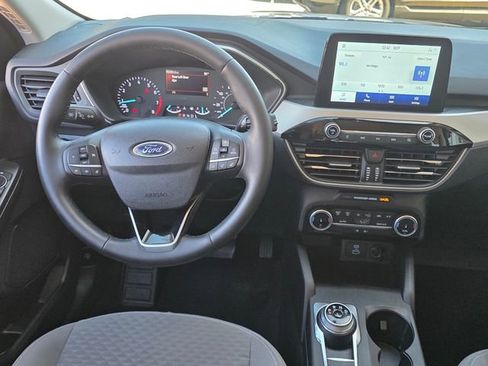 Used 2022 Ford Escape SE w/ Convenience Package image 12